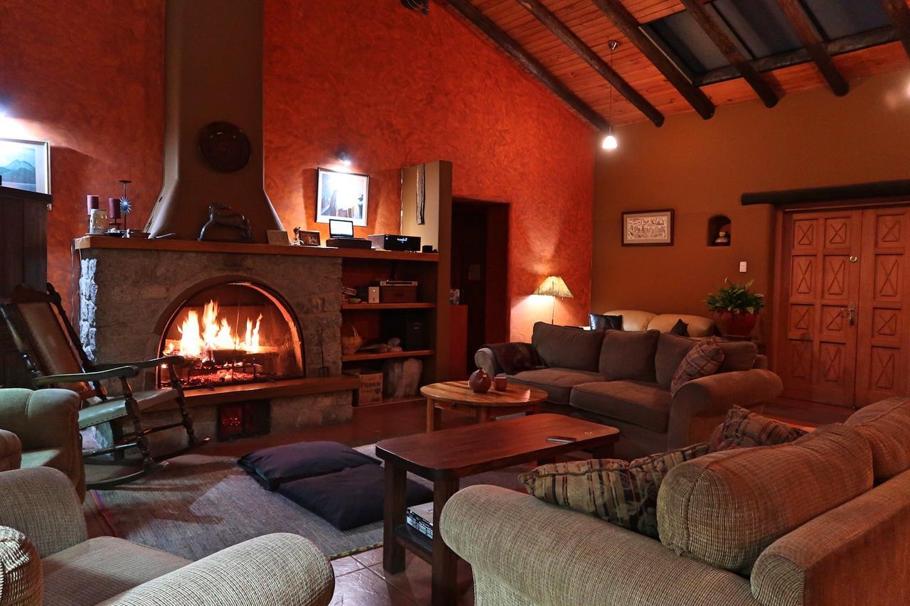 The Lazy Dog Inn A Mountain Lodge هواراس المظهر الخارجي الصورة