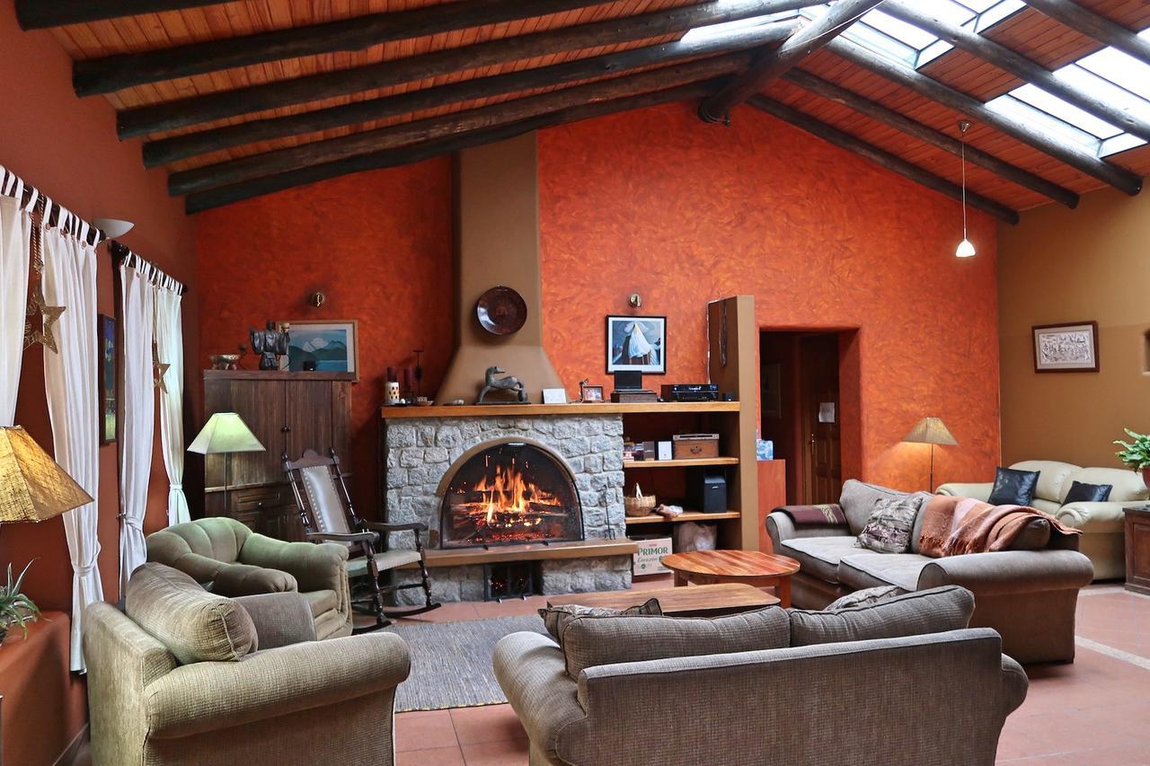 The Lazy Dog Inn A Mountain Lodge هواراس المظهر الخارجي الصورة