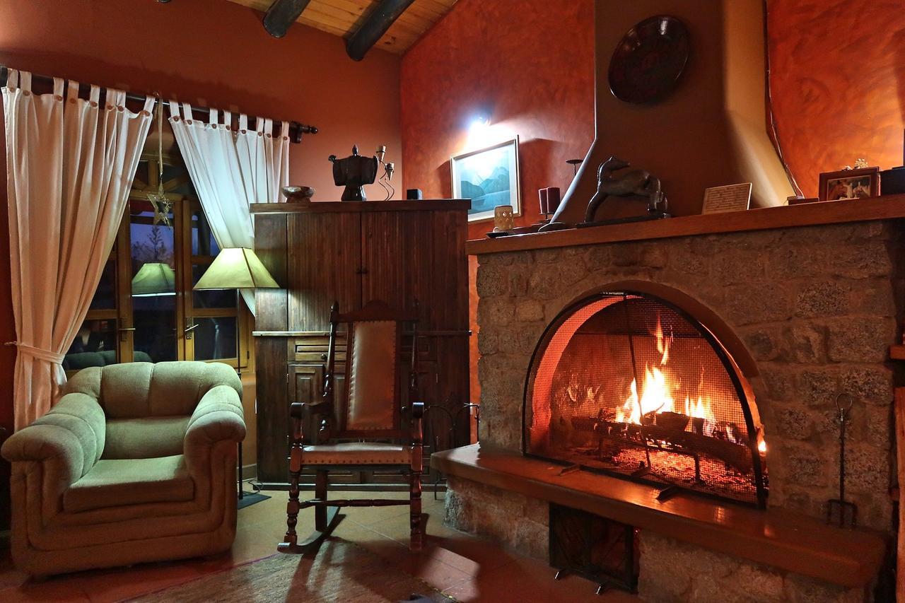 The Lazy Dog Inn A Mountain Lodge هواراس المظهر الخارجي الصورة